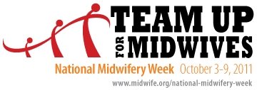 How much roughly do Midwives get paid a week, month and a year in the uk? and is there many jobs?