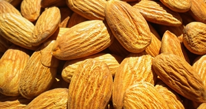 Almond Day - how many almonds per day?
