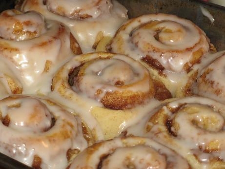 Could you share with me a good yeast cinnamon roll recipe?