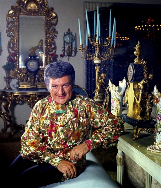 Who is the modern day Liberace?