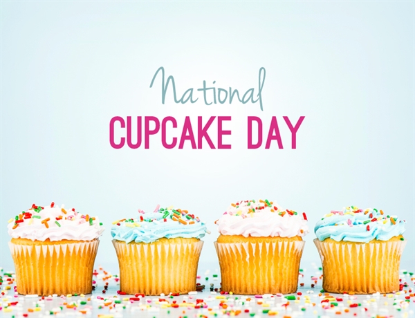 Do you know Today is NaTional Lemon Cupcake Day?