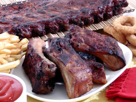 What month would be good time to throw an outdoor barbecue party?