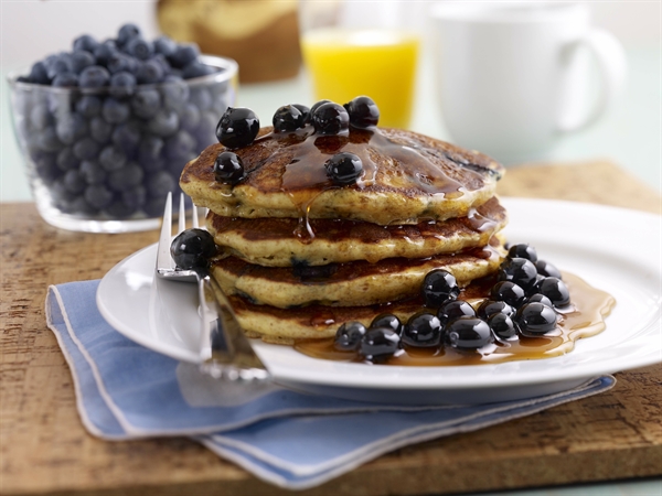 How to make banana pancakes? Mother’s Day?