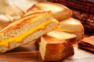 National Grilled Cheese Sandwich Month - How do you make a healthy grilled cheese sandwich?