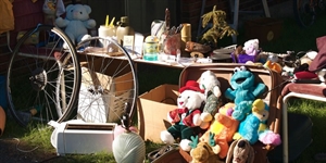 Garage Sale Day - July 4th.good or bad day for garage sale?