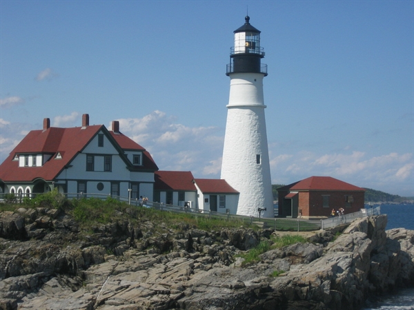 History of bodie lighthouse?
