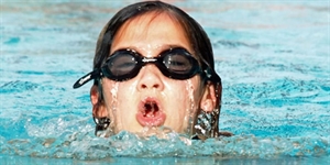 Learn To Swim Day - Can I learn THREE swimming strokes in 2 DAYS?